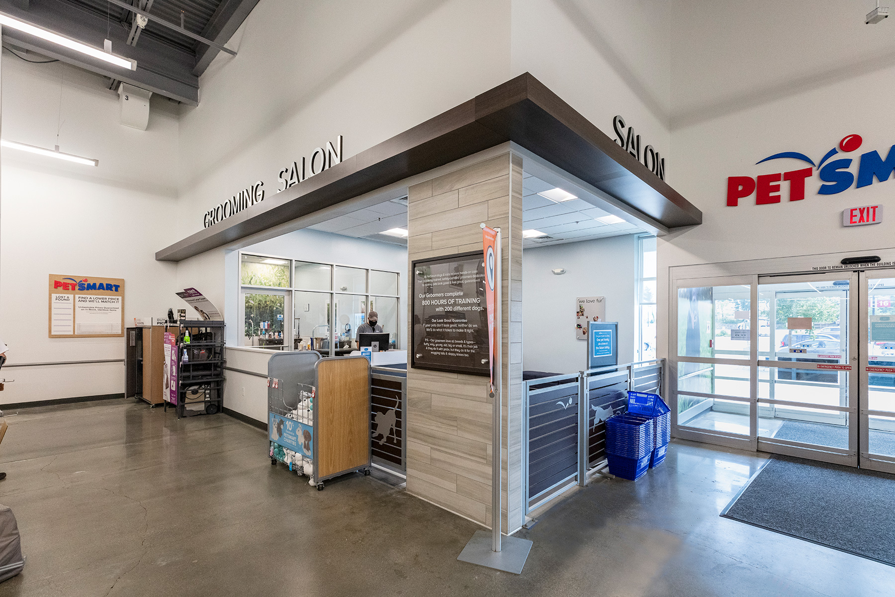 petsmart store interior