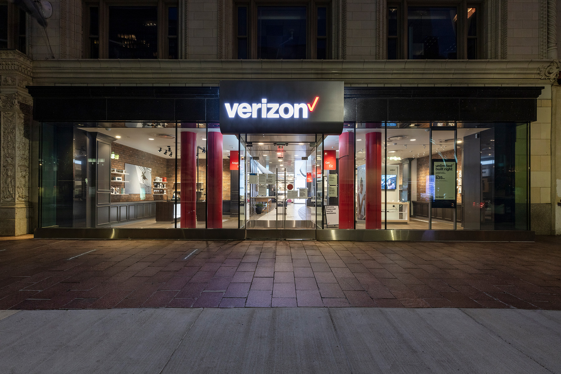 Front entrance of Verizon at night
